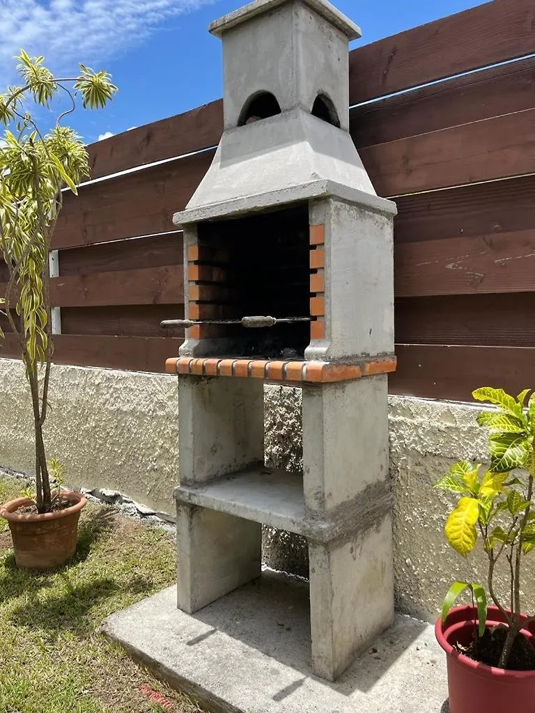 Taravao Jorsen House Tahiti : Bungalow Confortable 0*,  פולינזיה הצרפתית